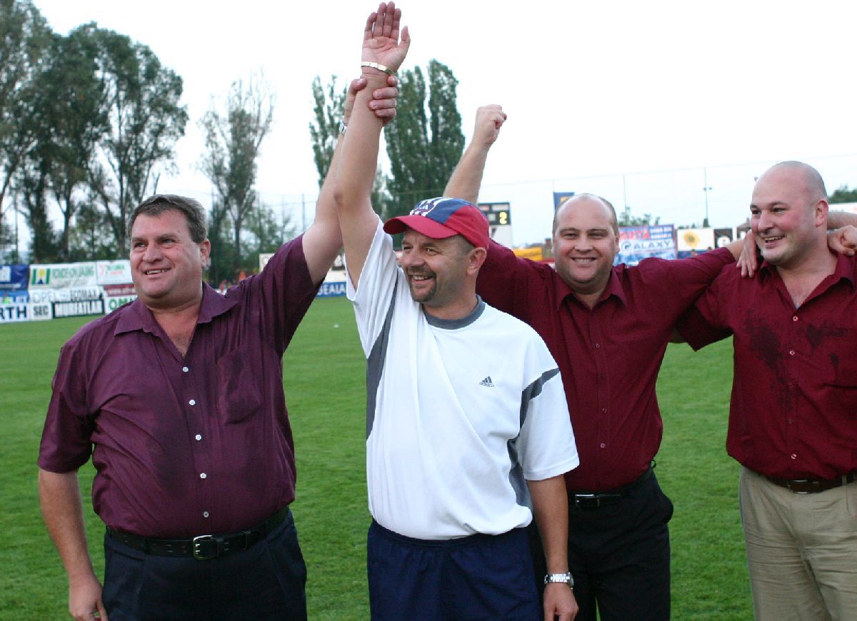 „A fost ca la români!” » Culisele meciului în care CFR Cluj a pus-o la respect pe Dinamo