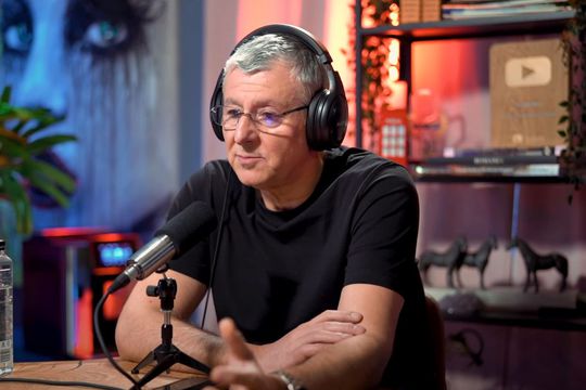 Mihai Dedu a prezentat știrile din sport sub influența alcoolului. Foto: captură Acasă la Măruță