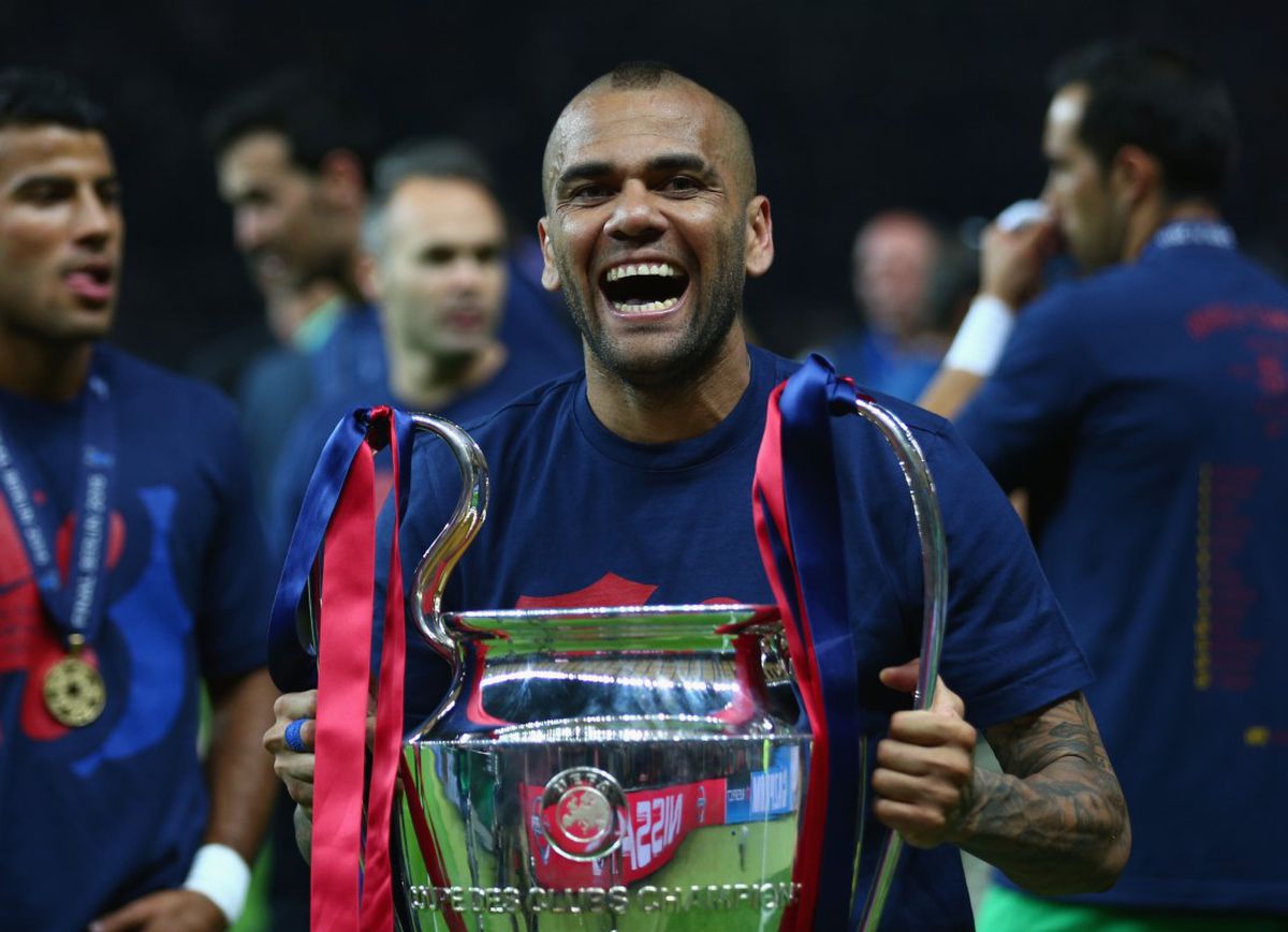 Dani Alves a decis » Primul lucru pe care îl face după aflarea sentinței