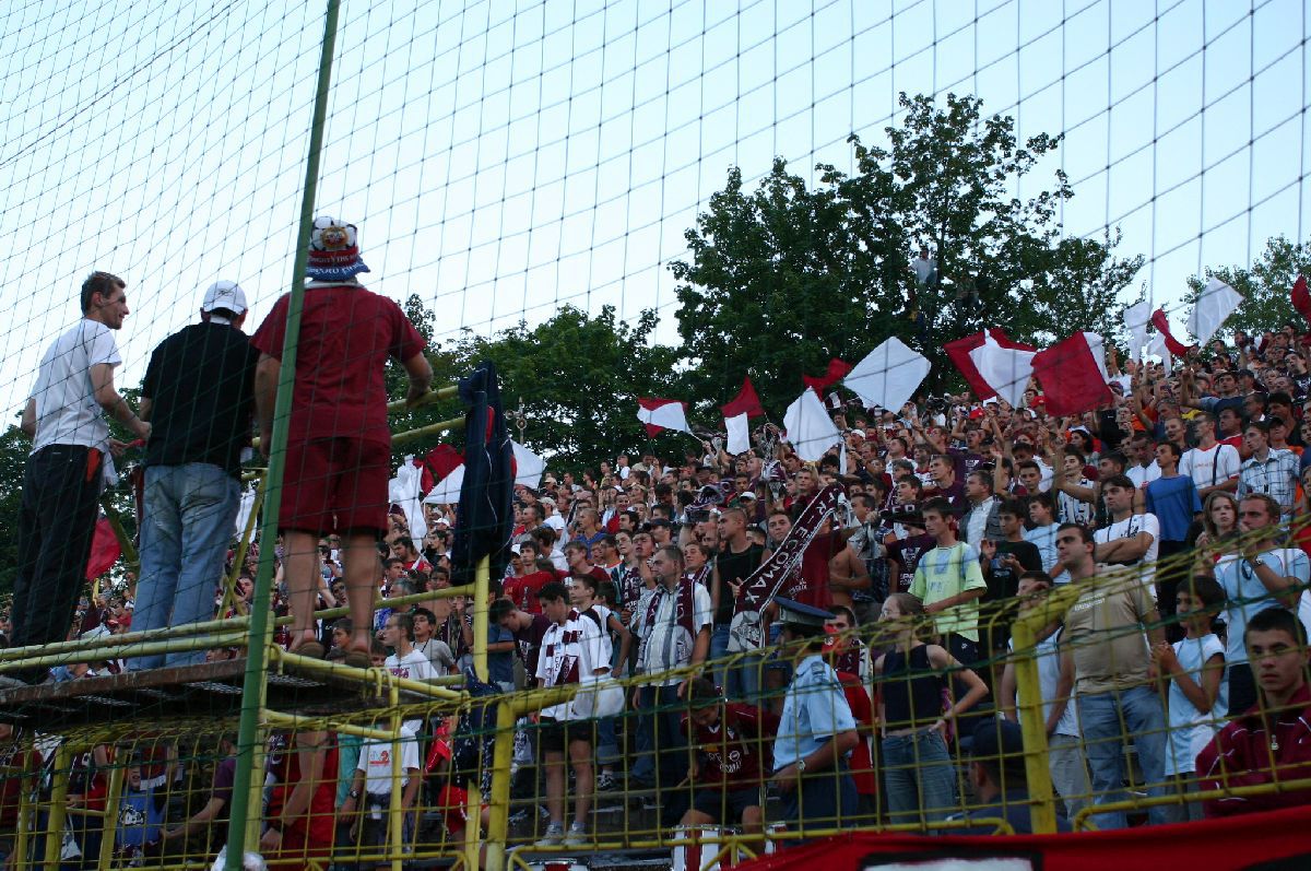 „A fost ca la români!” » Culisele meciului în care CFR Cluj a pus-o la respect pe Dinamo