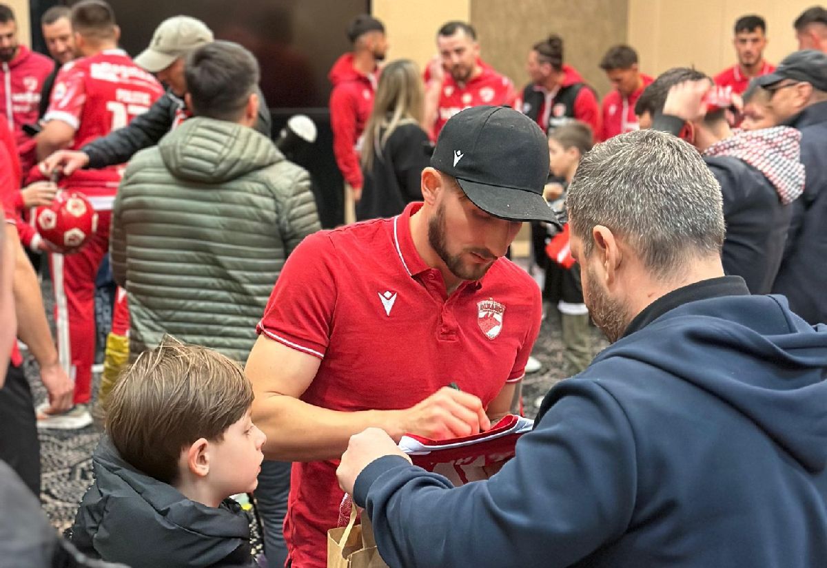 „Câinii” nu se joacă! Imagini spectaculoase surprinse la Cluj » „Infern” în fața hotelului lui Dinamo