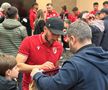 Dinamoviștii au avut parte de o primire călduroasă la Cluj / FOTO: Dinamo