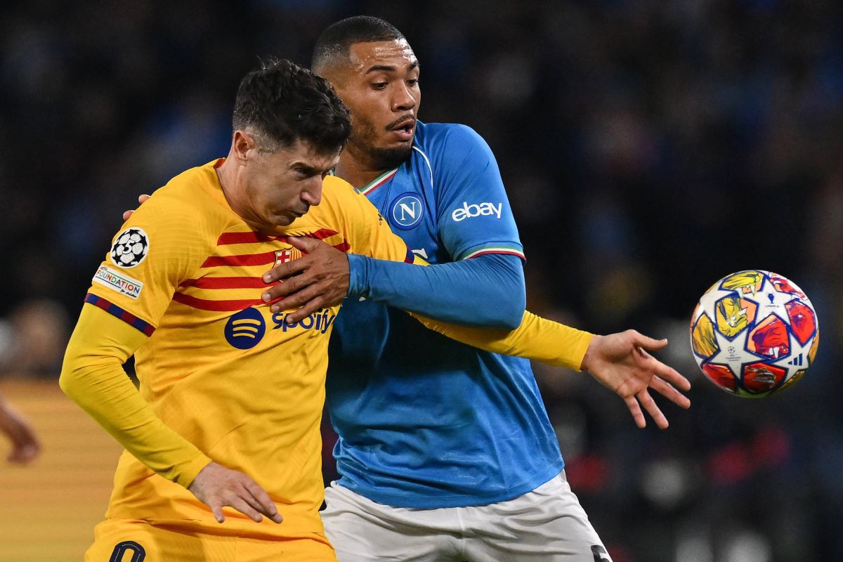 L-au surprins în direct! » Metoda ingenioasă prin care a reușit să facă aseară testul doping, la două ore după Napoli - Barcelona