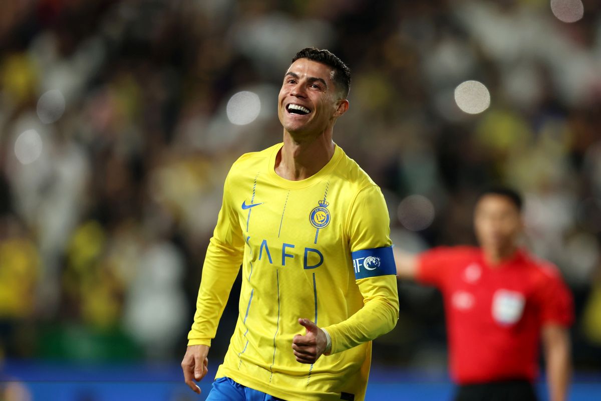 Detaliul care i-a „blocat” pe toți: de ce își face Ronaldo unghiile cu ojă