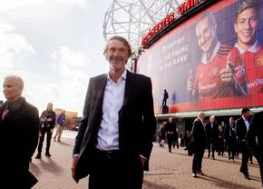 Modificare după 114 ani la Manchester United » Decizia luată de noul acționar