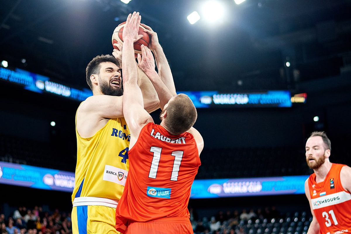 Umilință astronomică suferită de naționala României în calificările pentru Mondial! Luxemburg a înscris 20 de puncte consecutive și a întors un handicap colosal