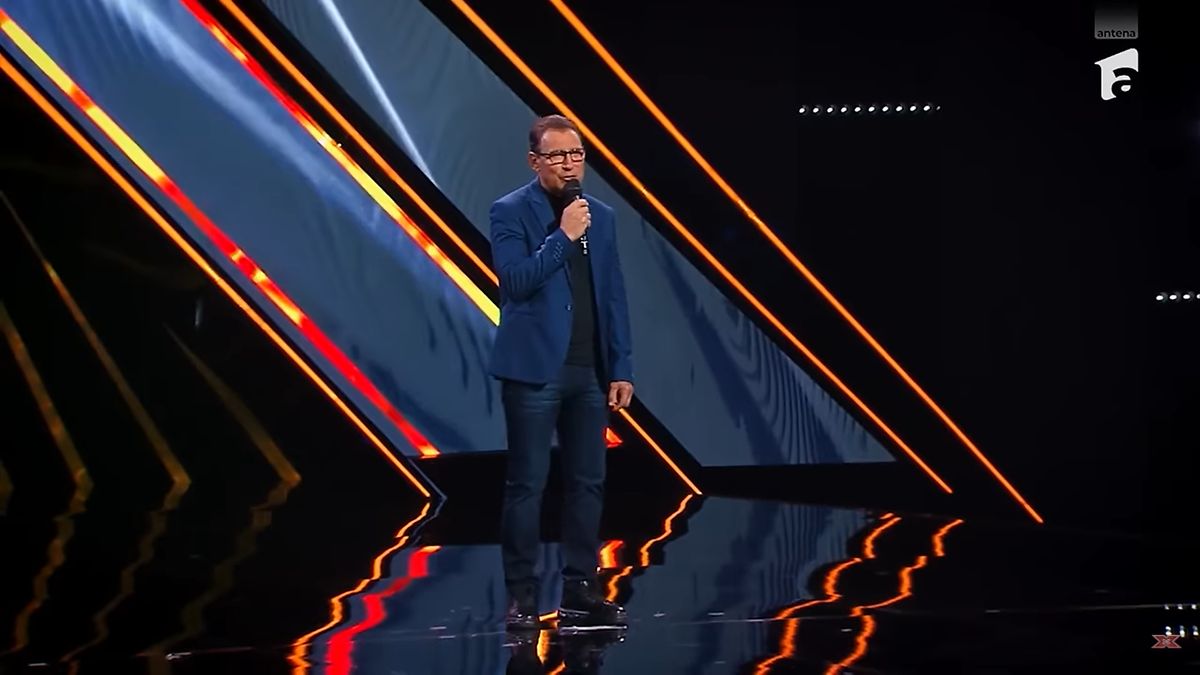 Victor Hexan, fostul fizioterapeut al naționalei, la X Factor
