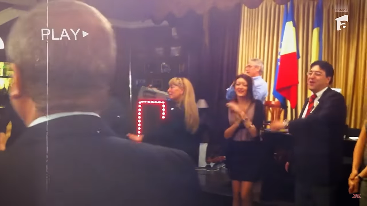 După 20 de ani la naționala de fotbal a României, a venit la X Factor și a emoționat întreg juriul: „Pentru Adelina” » Moment înduioșător cu Cristi Chivu: „Mi-ai salvat viața”