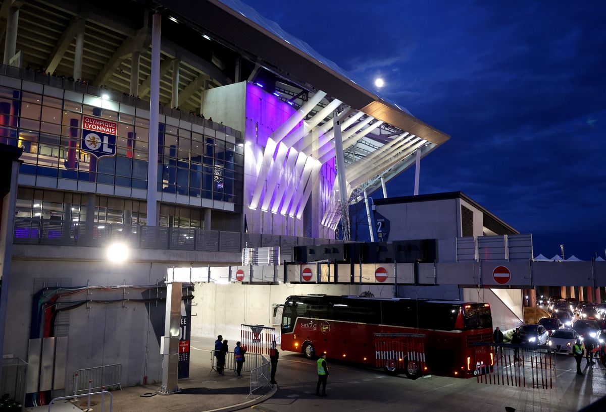 Cum arată stadionul din Lyon, locul în care FCSB poate sărbători calificarea în „sferturile” Europa League: ridicat după o mare controversă