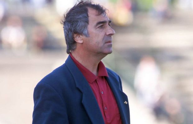 „Oamenii l-au luat pe sus, n-a rezistat” » Povești neștiute cu fostul conducător din fotbalul românesc decedat zilele trecute