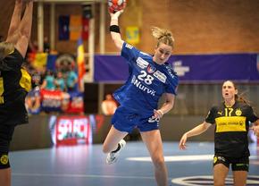 SCM Râmnicu Vâlcea a pierdut primul meci din EHF European League, dar s-a calificat în sferturi de pe primul loc