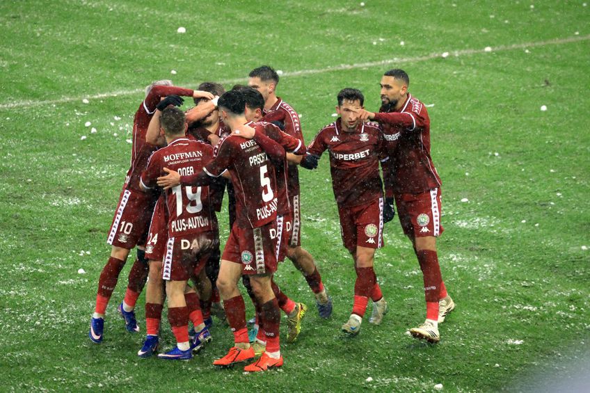 Rapid a învins-o pe Dinamo // FOTO: GSP.ro