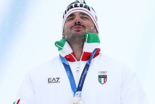 Federico Tomasoni cu medalia de argint la JO Milano Cortina 2026 Foto: Guliver/GettyImages