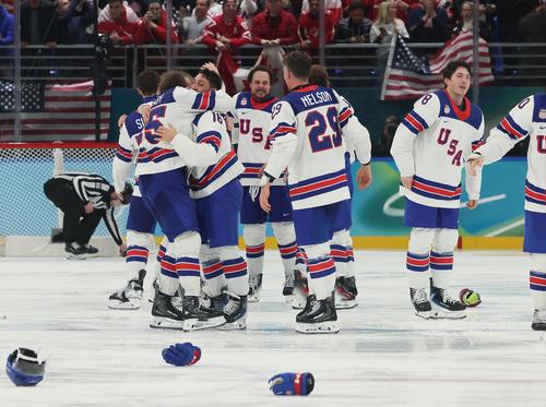Cele mai tari imagini din SUA - Canada, finala turneului de hochei la Jocurile Olimpice // FOTO: Getty Images