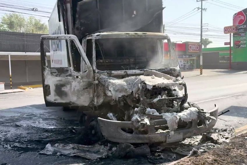 Membrii cartelului de droguri au dat foc mașinilor și clădirilor după ce liderul lor a fost ucis