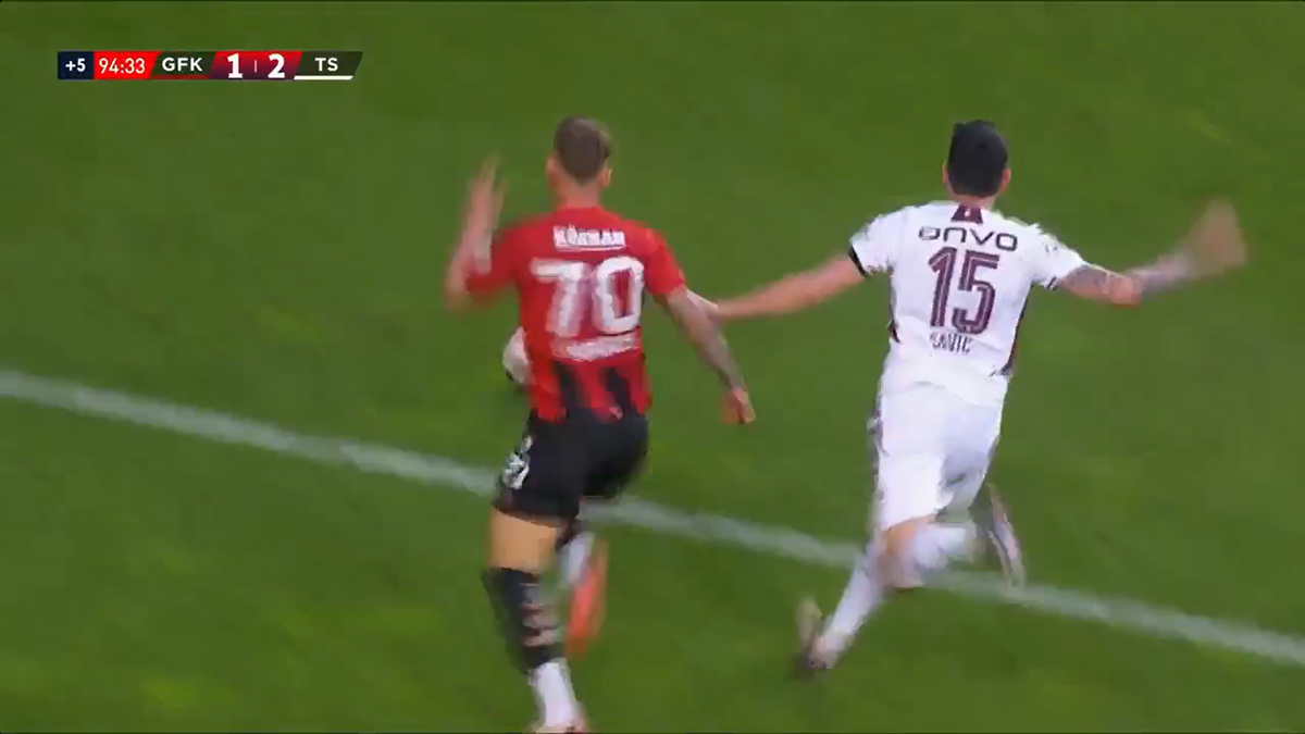 Denis Drăguș, suspect de o accidentare gravă în Gaziantep - Trabzonspor: a intrat de urgență la RMN