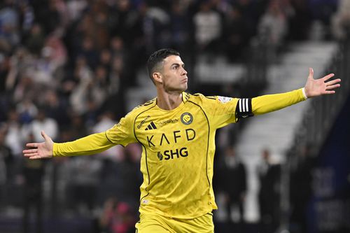 Cristiano Ronaldo, fericit după ce a reușit o „dublă” // FOTO: Imago Images