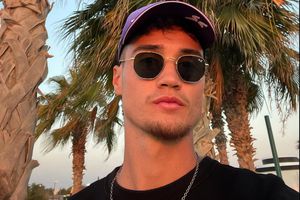 Unul dintre cei mai constanți români din străinătate a semnat în China: „Va purta tricoul cu numărul 7”