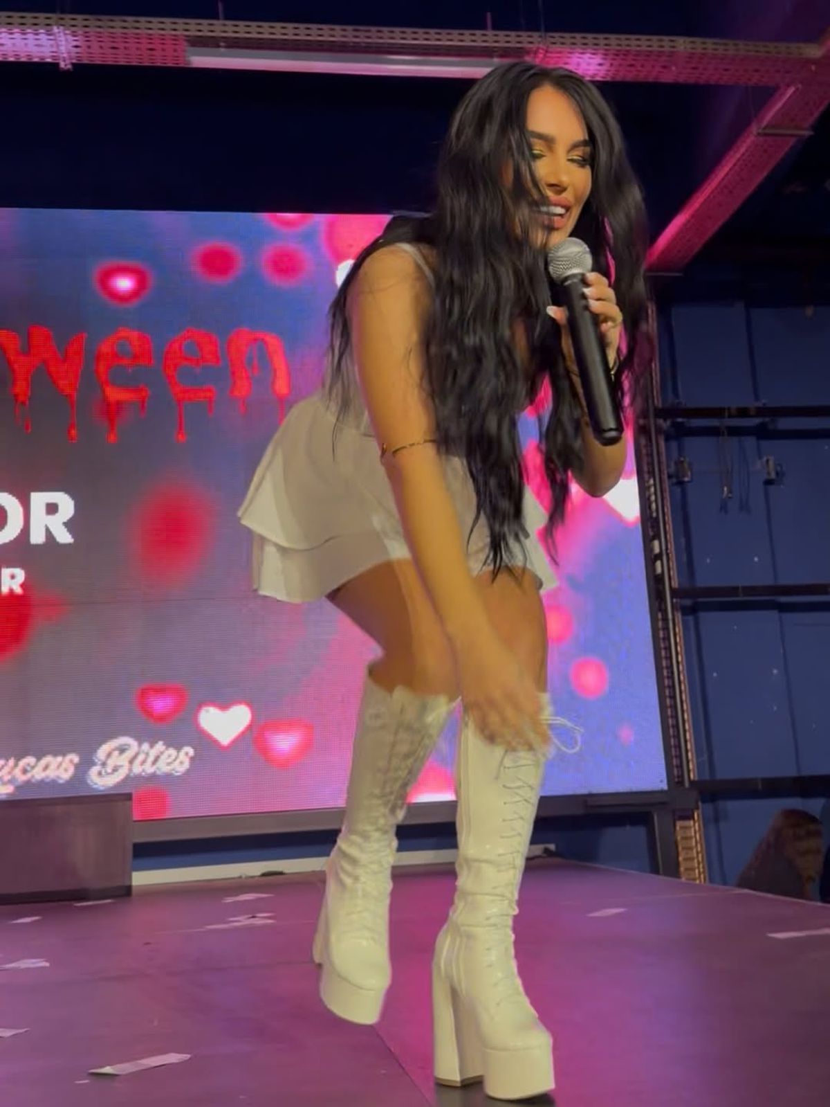 La nici 6 luni de la divorț, fostul jucător de la FCSB și-a găsit alinarea în brațele ispitei de la Insula Iubirii