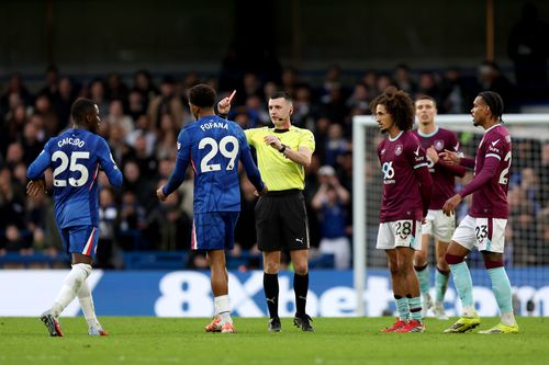 Wesley Fofana (Chelsea, #29) și Hannibal Mejbri (Burnley, #28) au fost victimele rasismului pe social-media // FOTO: Getty Images