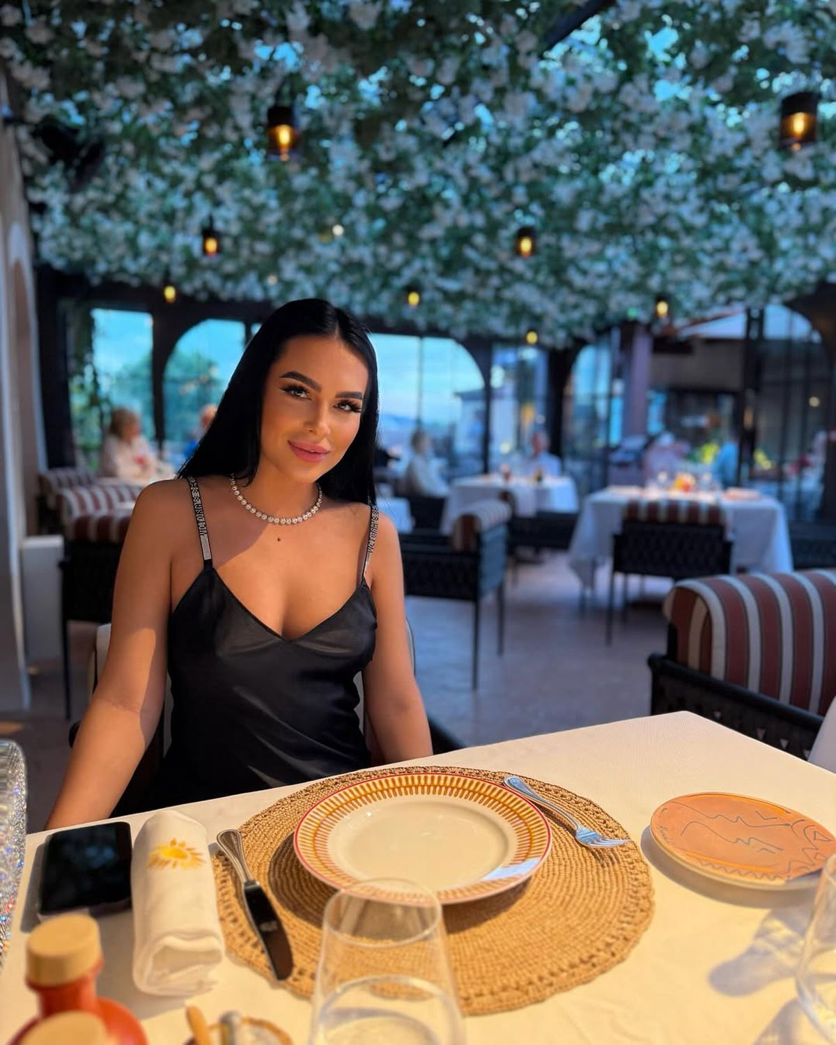 La nici 6 luni de la divorț, fostul jucător de la FCSB și-a găsit alinarea în brațele ispitei de la Insula Iubirii