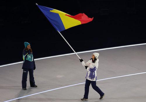 Julia Sauter la ceremonia de deschidere a JO 2026 Foto: Guliver/GettyImages