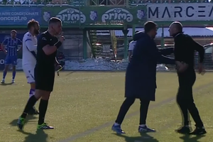 Bogdan Andone, eliminat în prima repriză din Argeș - Farul! Istvan Kovacs l-a trimis în tribune