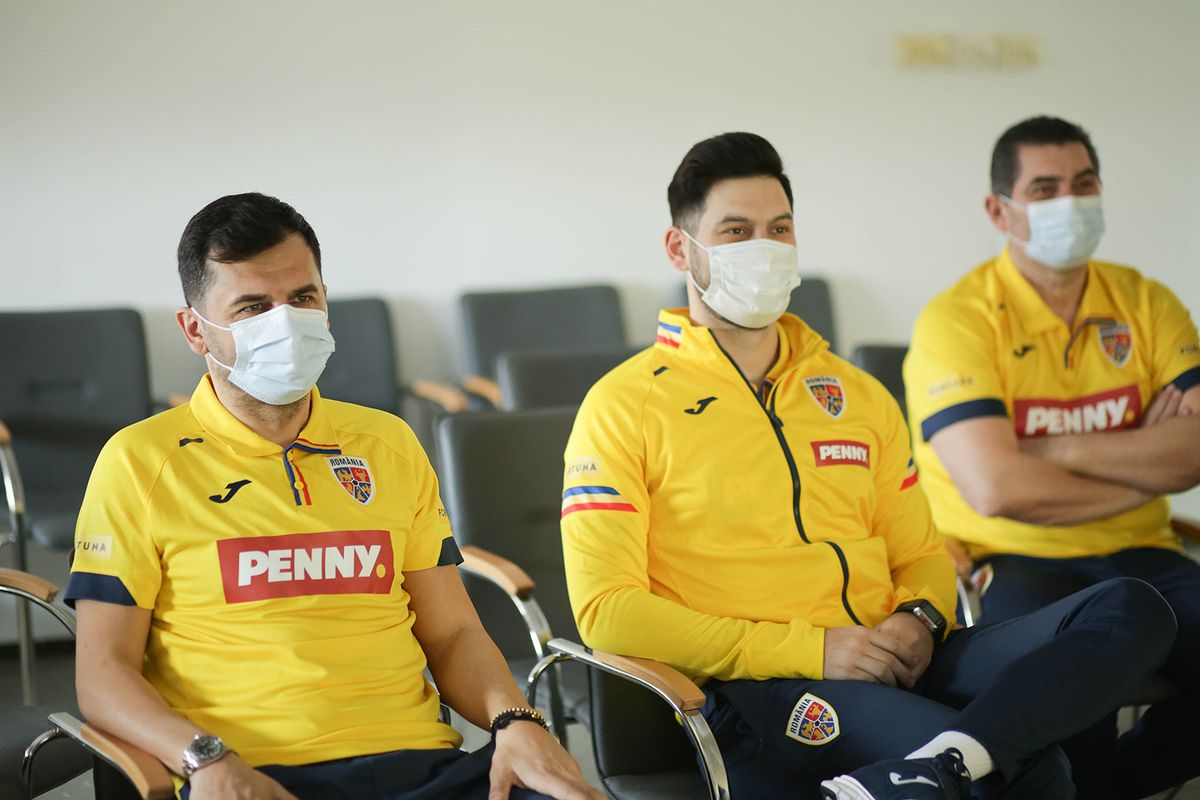 Mirel Rădoi, aproape de „tricolori” și din izolare » Cum se desfășoară ședințele de pregătire de la Mogoșoaia