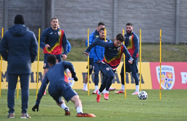 Primul antrenament în efectiv complet: Drăgușin și Pașcanu s-au alăturat lotului condus de Mutu