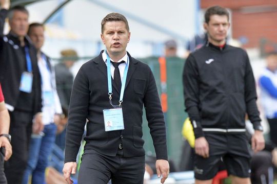 Viitorul Pandurii Tg. Jiu și Csikszereda au remizat, scor 0-0, în penultima etapă a sezonului regulat din Liga 2. Flavius Stoican (44 de ani), antrenorul gorjenilor, e sigur că ajunge în play-off.
