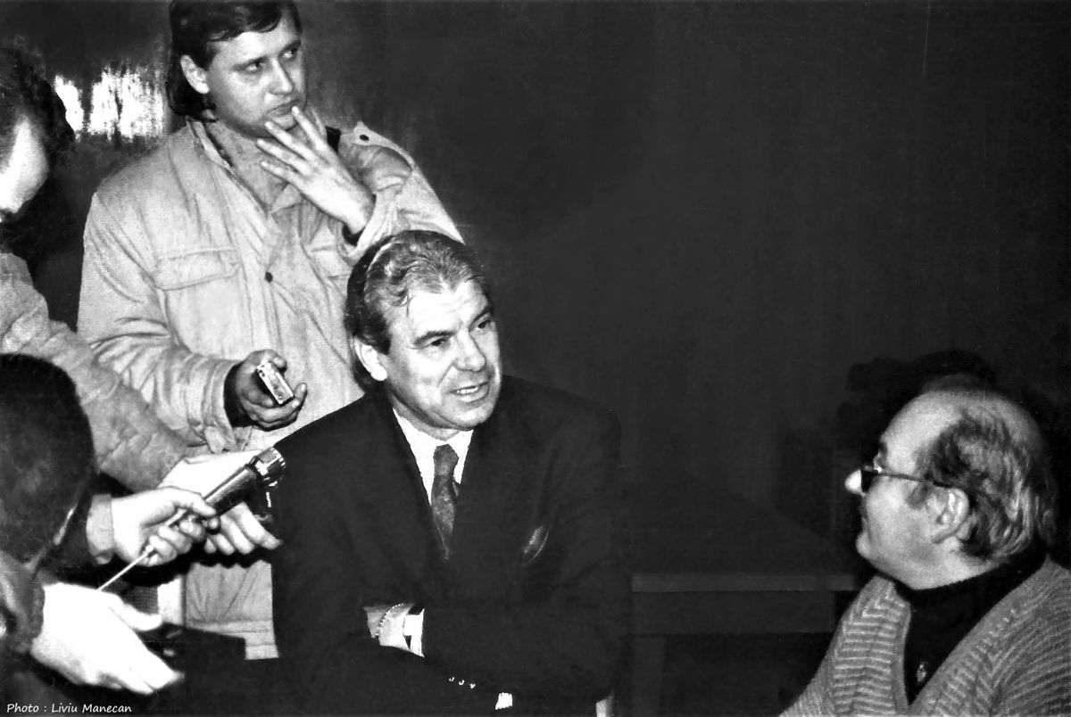 Lecția lui Emeric Ienei, la 85 de ani: „Fără optimism nu poți să faci nimic! Încerc să fiu cât de tare se poate”