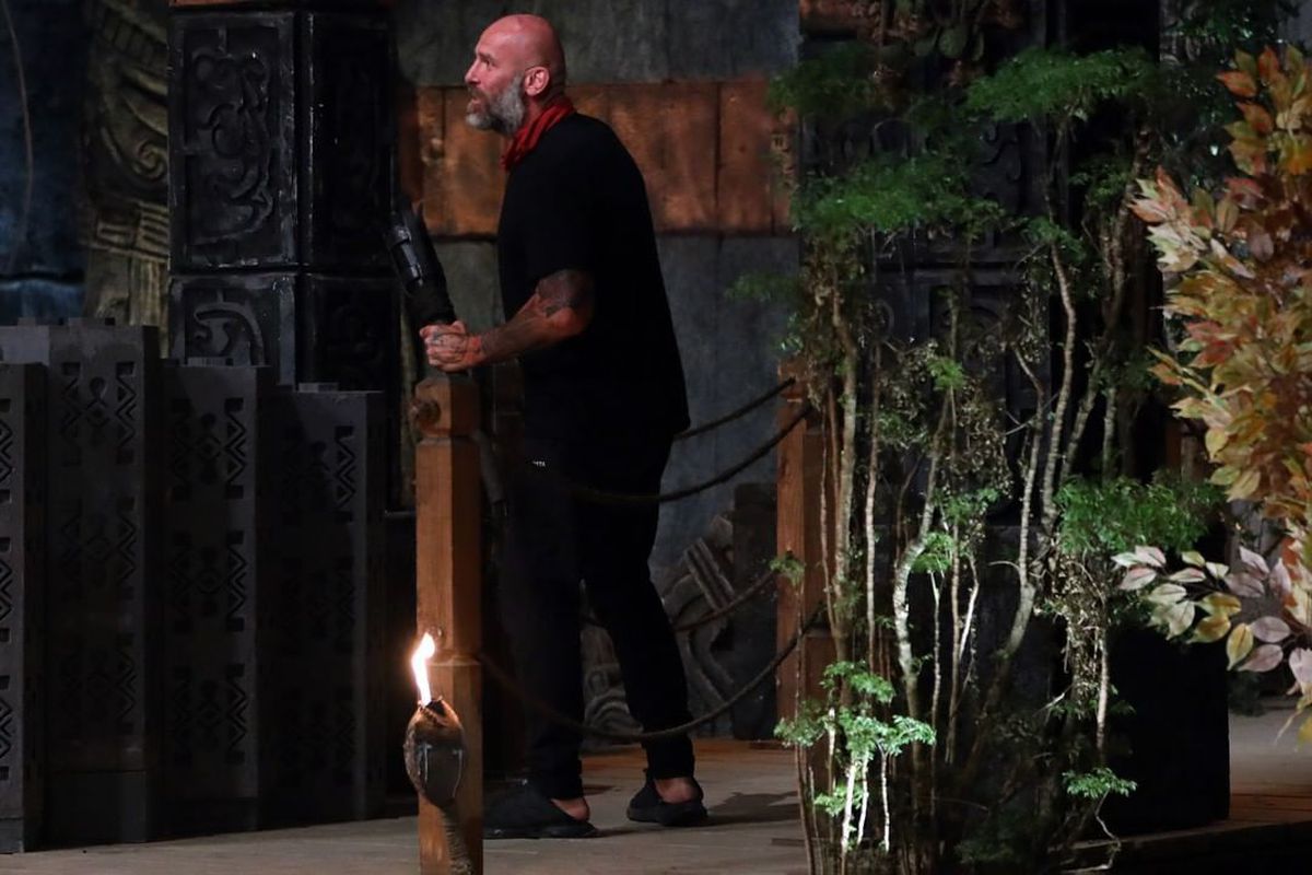 Cătălin Zămărăndescu, eliminat de la Survivor!