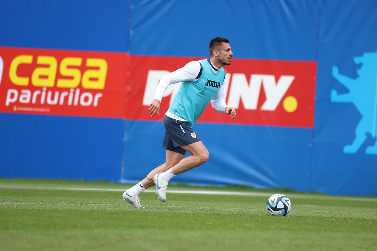 Imagini din cantonamentul naționalei României