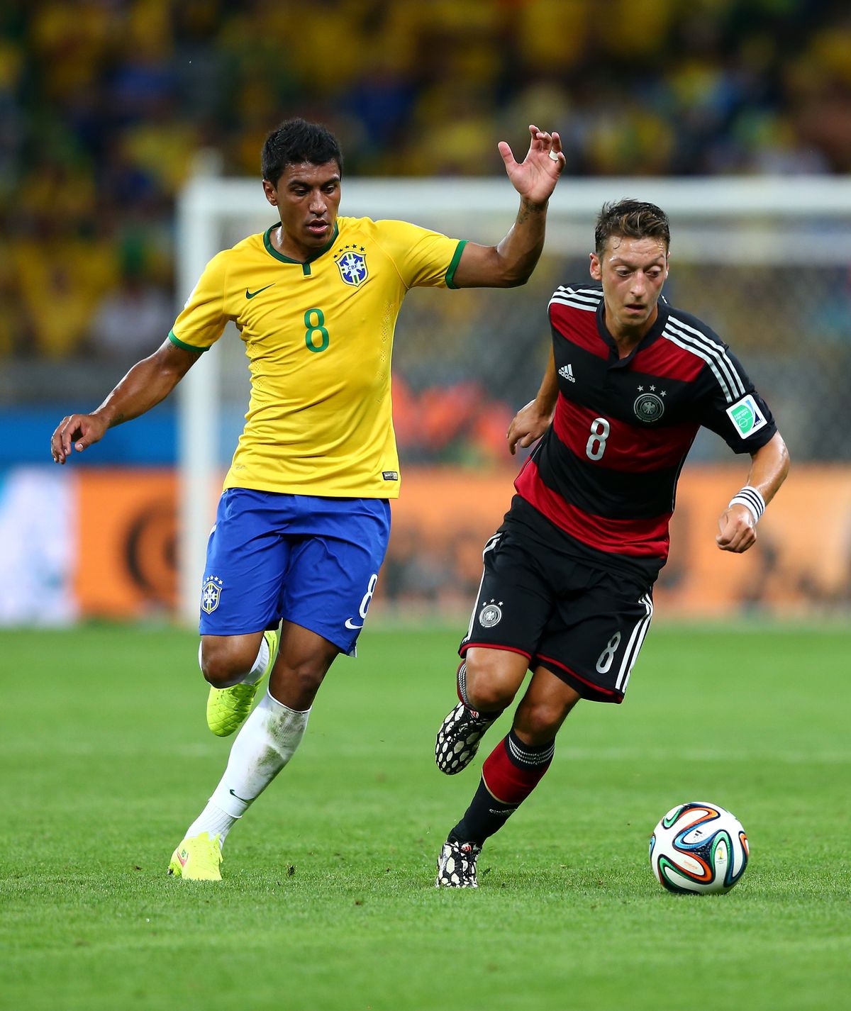 Mesut Ozil și-a anunțat retragerea din fotbal