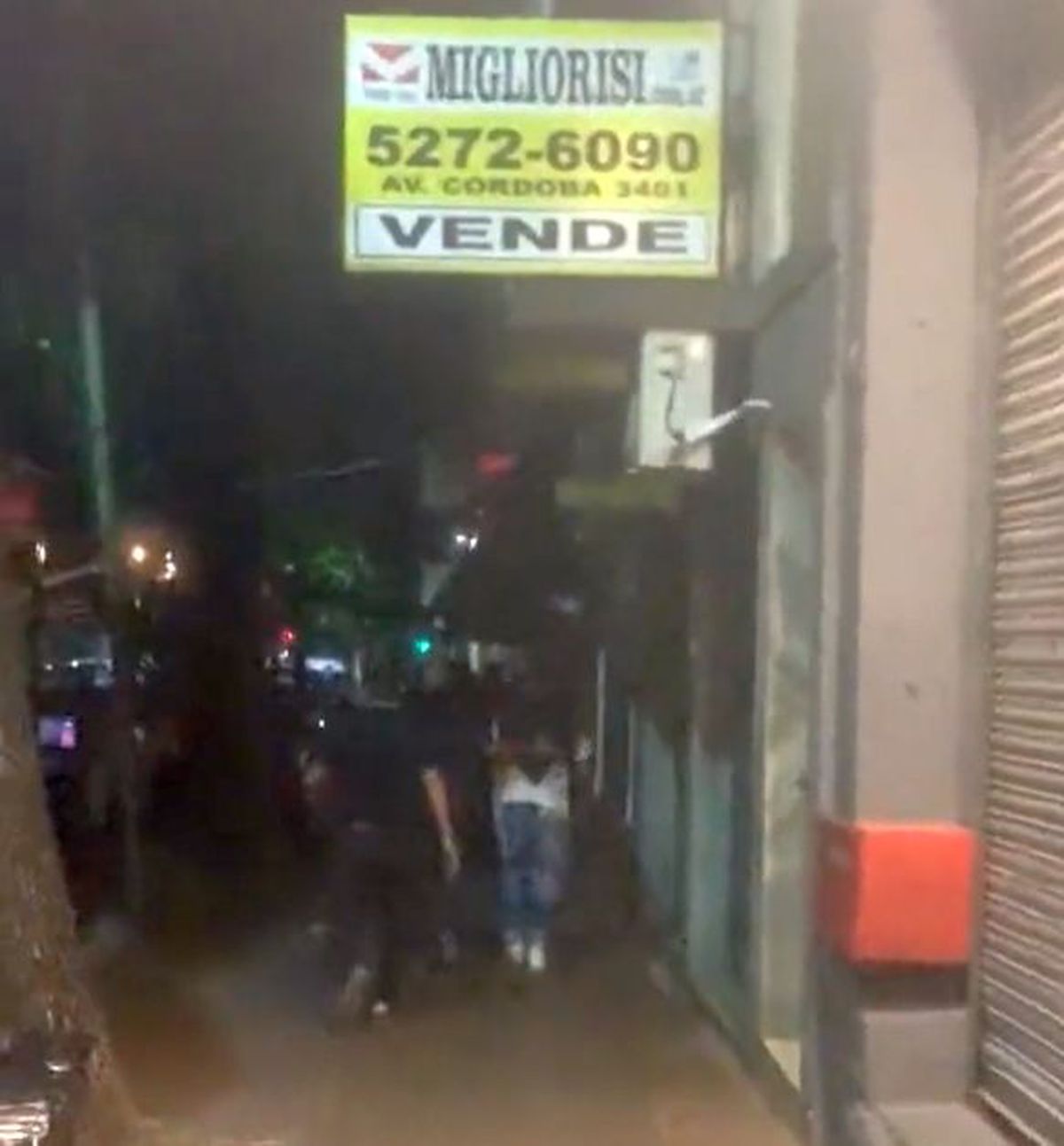 Leo Messi a creat isterie în Argentina » Scos cu poliția din restaurant