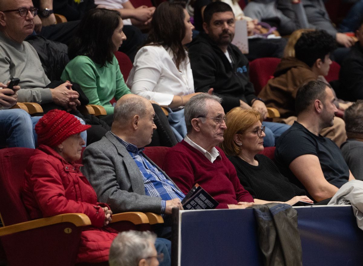 Dinamo - THW Kiel 28-41 » „Dulăii” lui Xavi Pascual, ca și eliminați din Liga Campionilor. Lecție predată de multipla campioană europeană