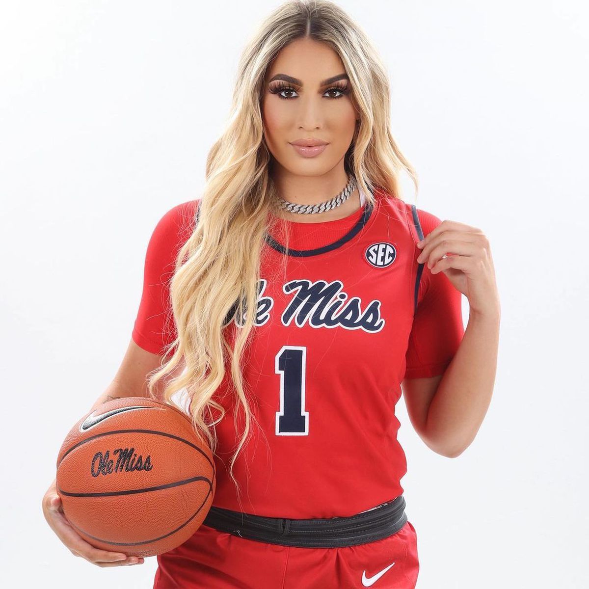 FOTO Sarah Dumitrescu, fiică Anamaria Prodan