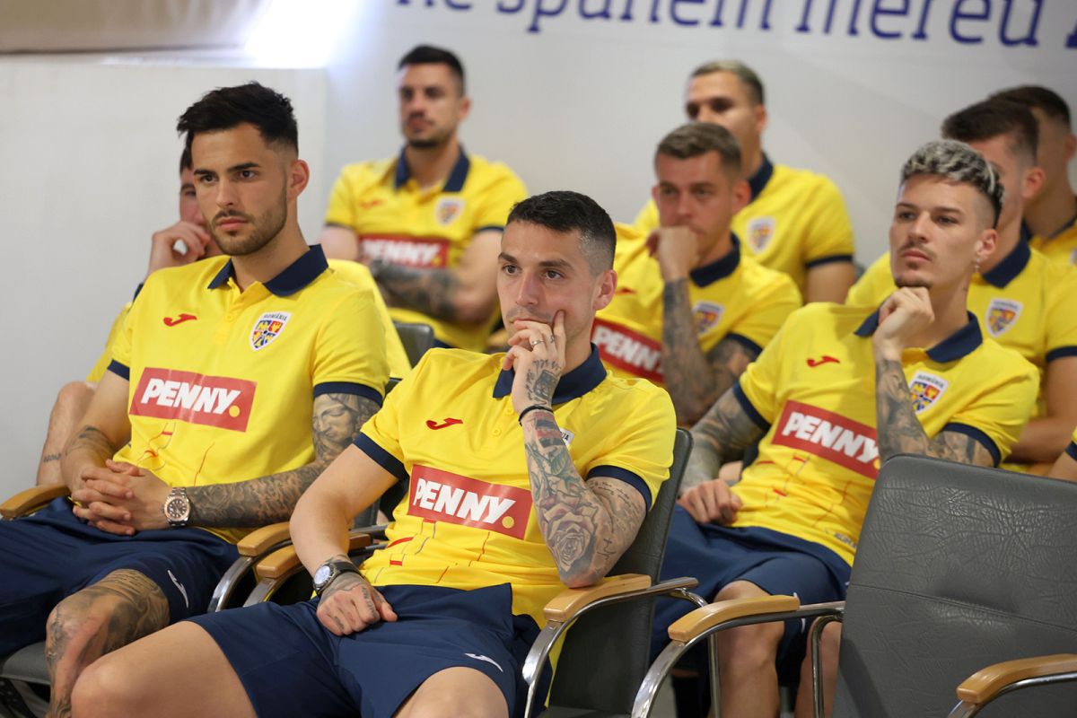 Imagini din cantonamentul naționalei României