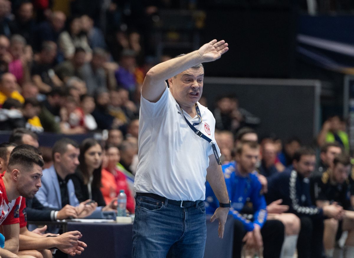 Concluziile lui Xavi Pascual, după înfrângerea severă suferită de Dinamo în Ligă: „A jucat un Porsche cu un Renault. Nu putem concura cu o asemenea echipă”