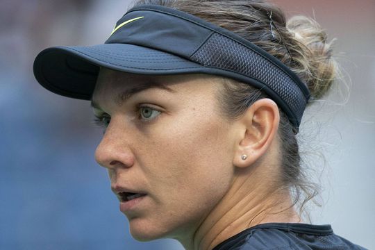 Simona Halep (31 de ani, numărul 25 WTA) a anunțat că bunica ei a murit.