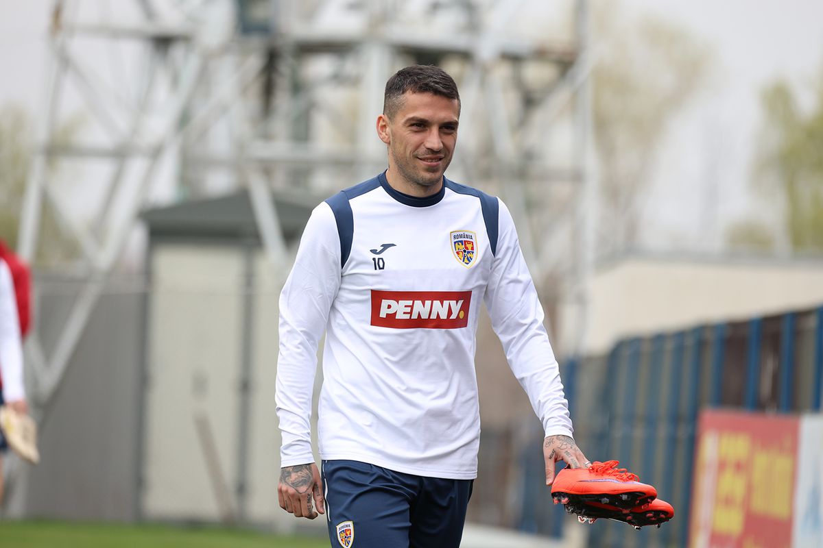 Imagini din cantonamentul naționalei României