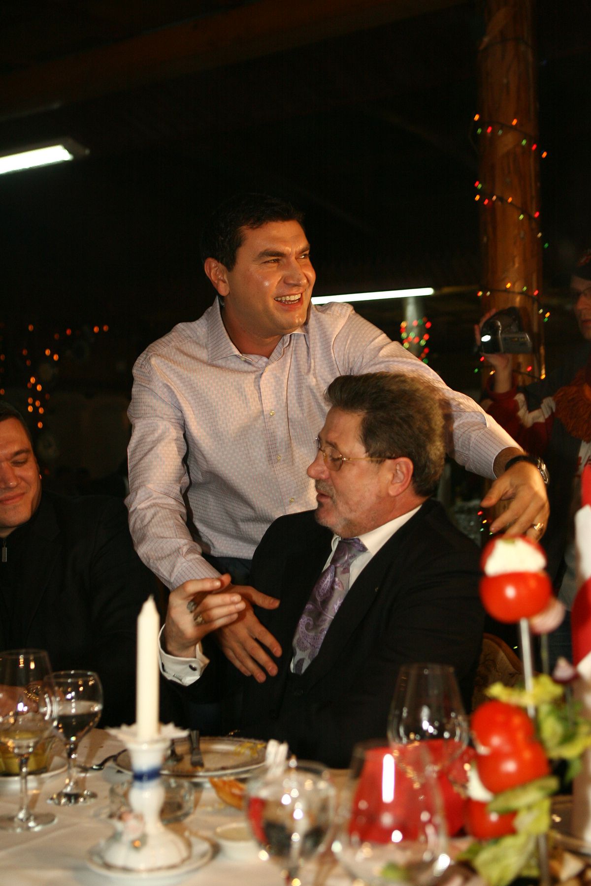 Ce plan au Borcea și Nețoiu, după demolarea restaurantului „Doi Cocoși” » Dragomir: „M-am dus eu să cumpăr. O să fie ultimul trăsnet!”