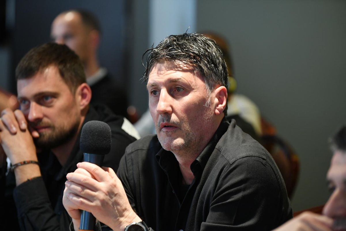 Imagini tari de la FRF » Ionuț Luțu și Gabi Tamaș, printre cursanții celui mai nou program