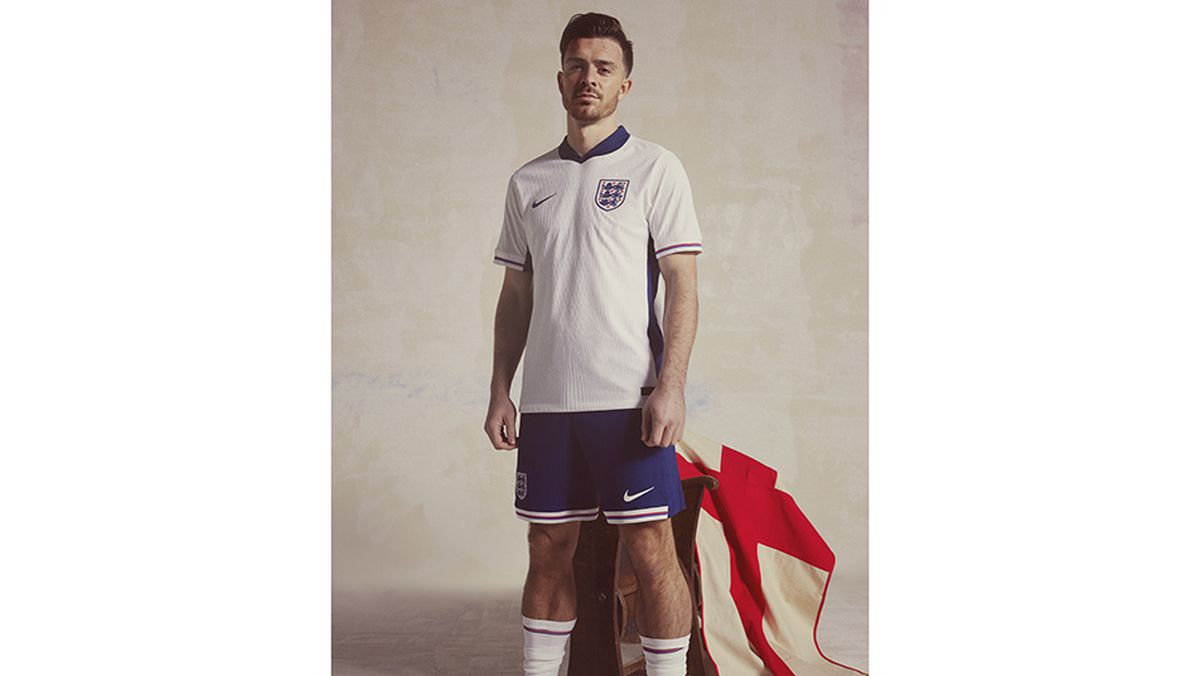 Noul echipament al Angliei stârnește controverse » Ideea „jucăușă” a celor de la Nike l-a înfuriat pe cel mai selecționat fotbalist