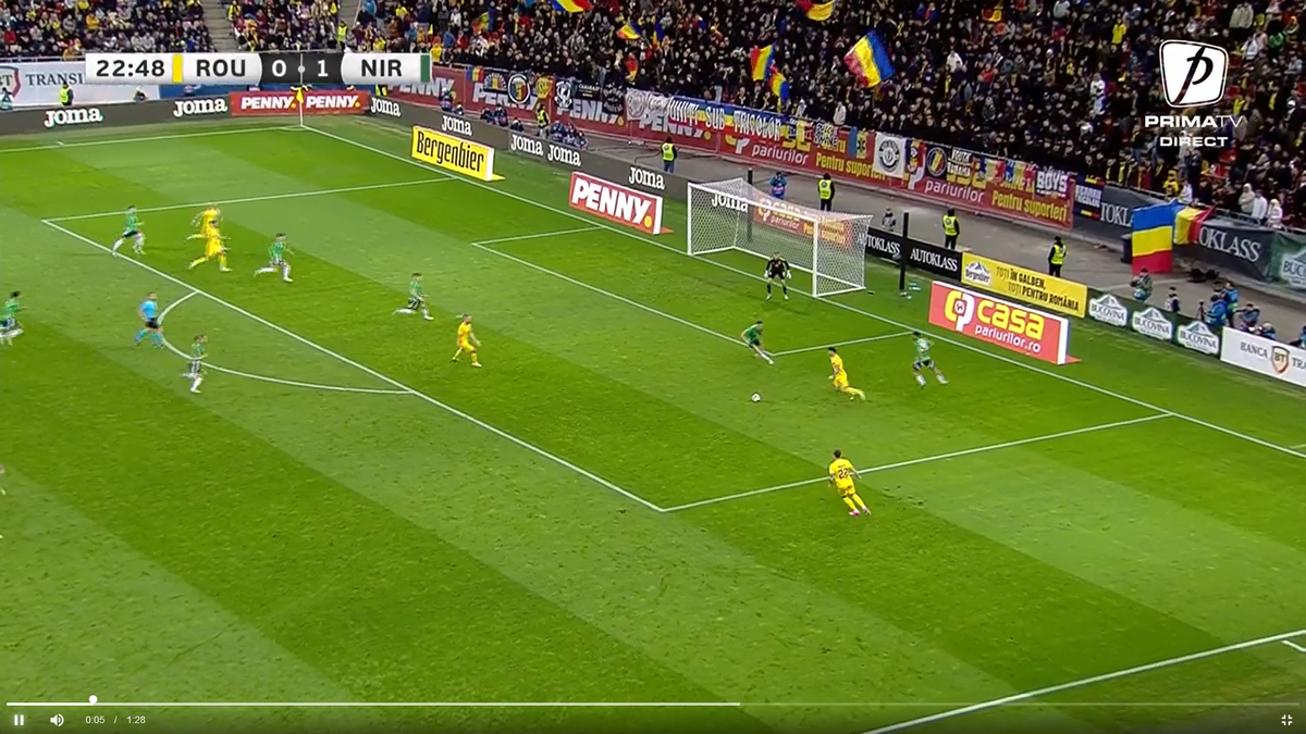 Dennis SuperMan » Cel mai în formă „tricolor” a marcat cu o „torpilă” în România - Irlanda de Nord