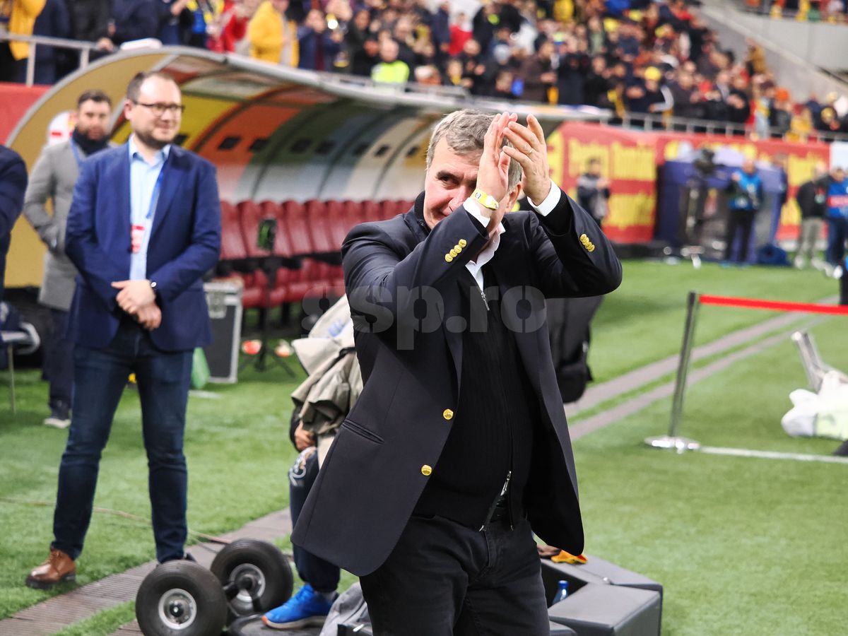 Legendele României, premiate de FRF