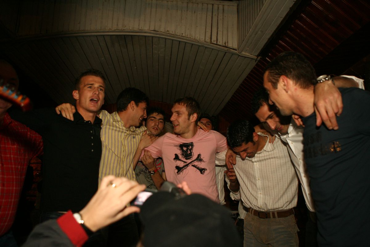 Ce plan au Borcea și Nețoiu, după demolarea restaurantului „Doi Cocoși” » Dragomir: „M-am dus eu să cumpăr. O să fie ultimul trăsnet!”