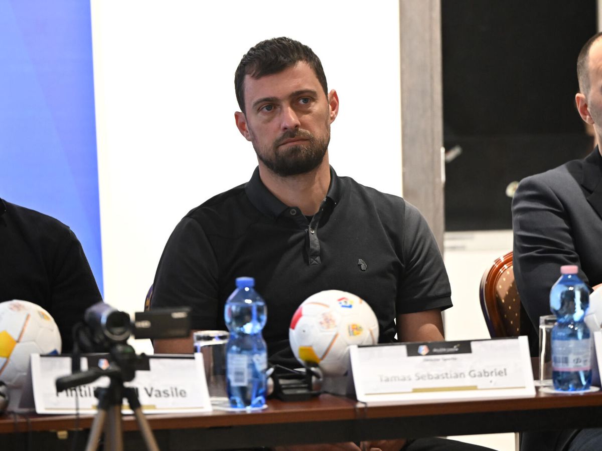 Imagini tari de la FRF » Ionuț Luțu și Gabi Tamaș, printre cursanții celui mai nou program