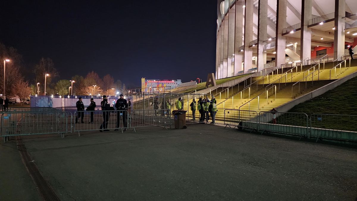 „Tricolorii”, făcuți KO de un debutant din al treilea eșalon » Contraatac devastator