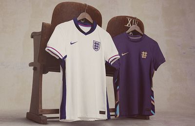 Noul echipament al Angliei stârnește controverse » Ideea „jucăușă” a celor de la Nike l-a înfuriat pe cel mai selecționat fotbalist